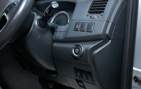 Toyota ISis I, 2011 год, 1 189 000 рублей, 19 фотография