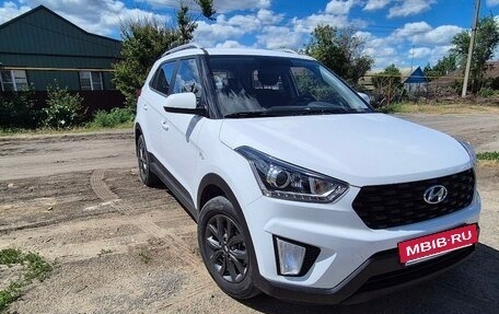 Hyundai Creta I рестайлинг, 2021 год, 2 200 000 рублей, 2 фотография
