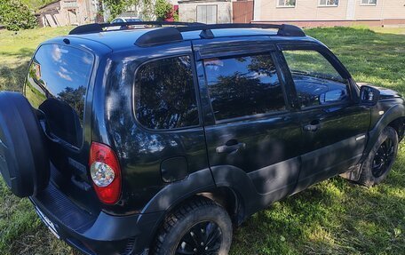 Chevrolet Niva I рестайлинг, 2012 год, 350 000 рублей, 2 фотография