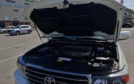 Toyota Land Cruiser 200, 2014 год, 3 700 000 рублей, 2 фотография