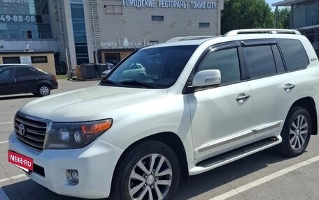Toyota Land Cruiser 200, 2014 год, 3 700 000 рублей, 4 фотография