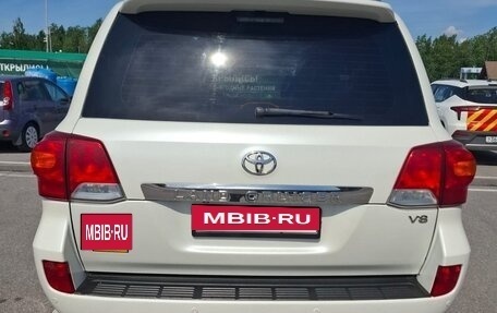 Toyota Land Cruiser 200, 2014 год, 3 700 000 рублей, 6 фотография
