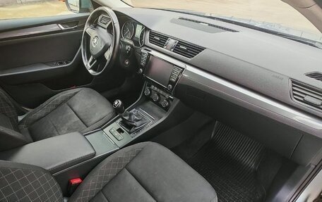Skoda Superb III рестайлинг, 2016 год, 800 000 рублей, 6 фотография