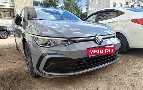 Volkswagen Golf VII, 2021 год, 1 900 000 рублей, 2 фотография