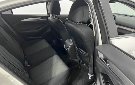 Mazda 6, 2019 год, 1 979 000 рублей, 11 фотография