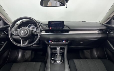 Mazda 6, 2019 год, 1 979 000 рублей, 14 фотография