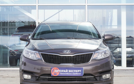 KIA Rio III рестайлинг, 2015 год, 900 000 рублей, 2 фотография