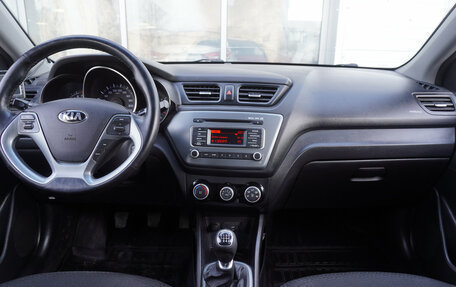 KIA Rio III рестайлинг, 2015 год, 900 000 рублей, 12 фотография