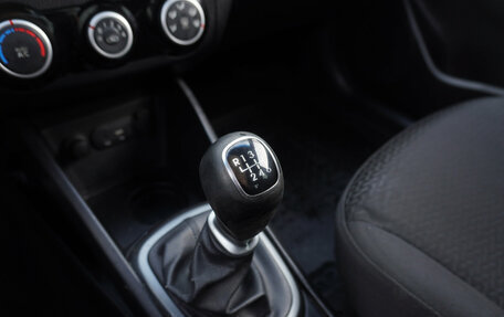 KIA Rio III рестайлинг, 2015 год, 900 000 рублей, 16 фотография