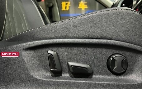 Volkswagen Tiguan II, 2022 год, 2 220 000 рублей, 21 фотография