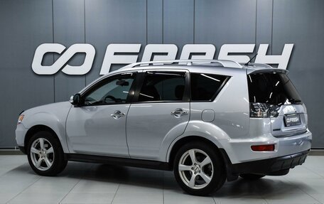 Mitsubishi Outlander III рестайлинг 3, 2010 год, 1 349 000 рублей, 2 фотография