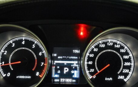 Mitsubishi Outlander III рестайлинг 3, 2010 год, 1 349 000 рублей, 15 фотография