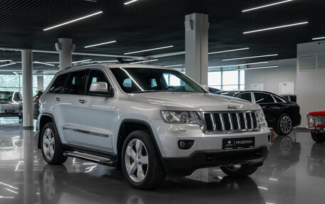 Jeep Grand Cherokee, 2012 год, 1 880 000 рублей, 2 фотография