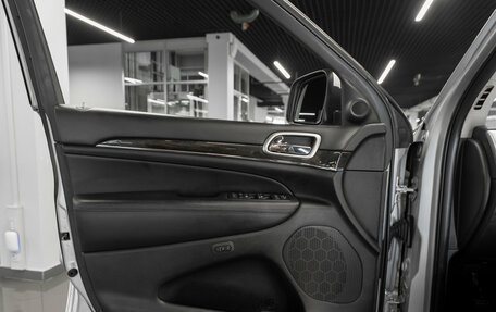 Jeep Grand Cherokee, 2012 год, 1 880 000 рублей, 18 фотография