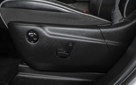 Jeep Grand Cherokee, 2012 год, 1 880 000 рублей, 20 фотография