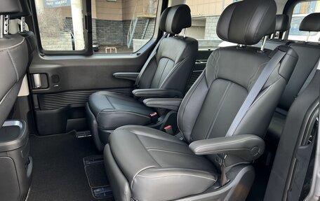 Hyundai Staria, 2024 год, 8 890 000 рублей, 5 фотография