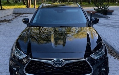 Toyota Highlander, 2021 год, 3 870 000 рублей, 1 фотография