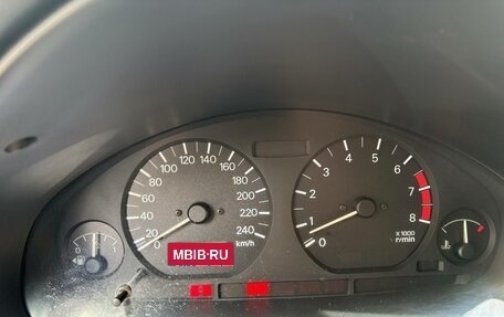 Mitsubishi Carisma I, 2002 год, 320 000 рублей, 2 фотография