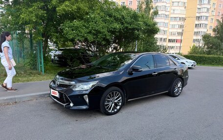 Toyota Camry, 2012 год, 1 280 000 рублей, 2 фотография