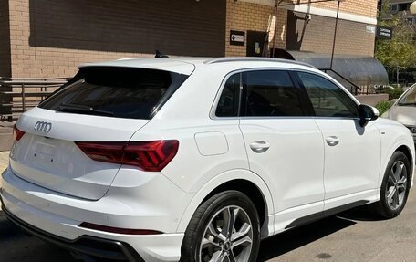 Audi Q3, 2022 год, 2 500 000 рублей, 4 фотография