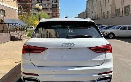 Audi Q3, 2022 год, 2 500 000 рублей, 5 фотография