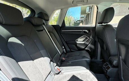 Audi Q3, 2022 год, 2 500 000 рублей, 8 фотография