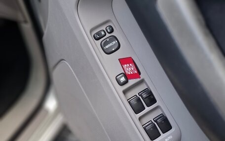 Toyota Hilux VI, 2003 год, 1 500 000 рублей, 16 фотография
