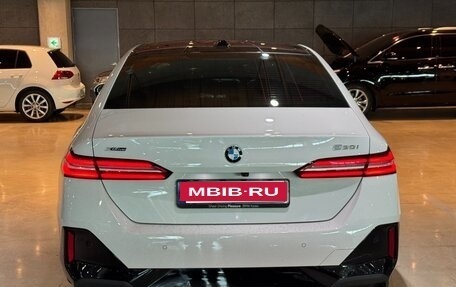 BMW 5 серия, 2024 год, 6 395 000 рублей, 5 фотография