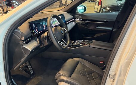 BMW 5 серия, 2024 год, 6 395 000 рублей, 11 фотография