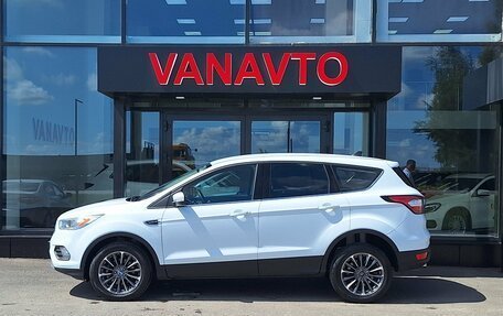 Ford Kuga III, 2017 год, 1 850 000 рублей, 2 фотография