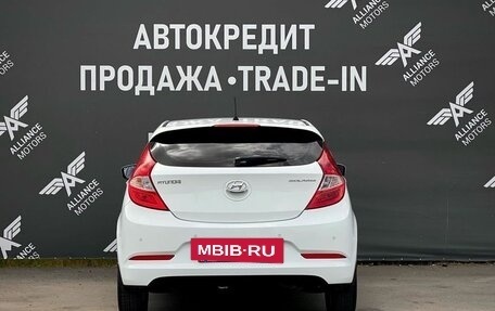 Hyundai Solaris II рестайлинг, 2015 год, 1 080 000 рублей, 6 фотография