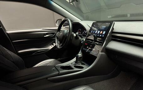 Toyota Avalon, 2023 год, 3 650 000 рублей, 10 фотография