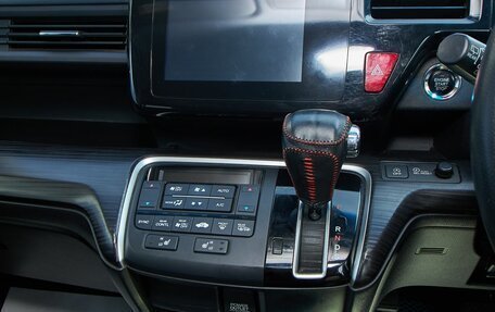 Honda Stepwgn IV, 2016 год, 2 249 000 рублей, 13 фотография