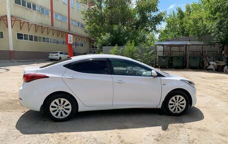 Hyundai Elantra V, 2015 год, 1 100 000 рублей, 4 фотография