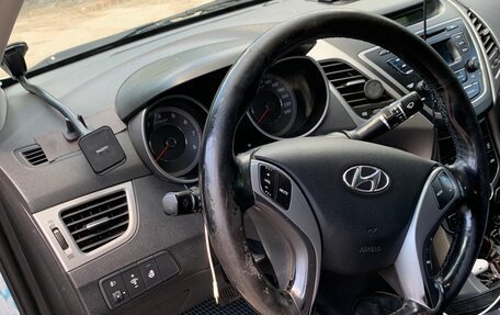 Hyundai Elantra V, 2015 год, 1 100 000 рублей, 7 фотография