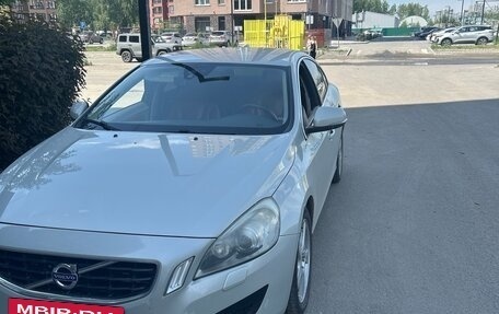 Volvo S60 III, 2012 год, 1 100 000 рублей, 2 фотография