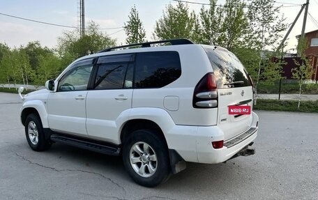 Toyota Land Cruiser Prado 120 рестайлинг, 2006 год, 2 300 000 рублей, 7 фотография