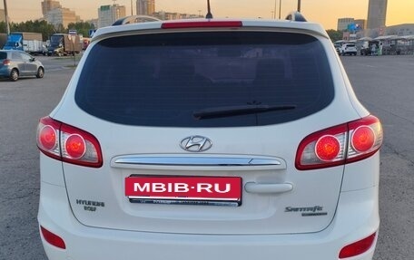 Hyundai Santa Fe III рестайлинг, 2011 год, 1 300 000 рублей, 2 фотография
