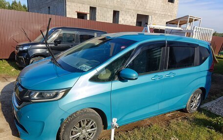 Honda Freed II, 2017 год, 1 430 000 рублей, 4 фотография