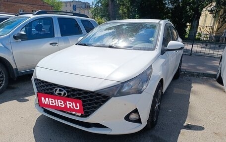 Hyundai Solaris II рестайлинг, 2020 год, 1 150 000 рублей, 3 фотография