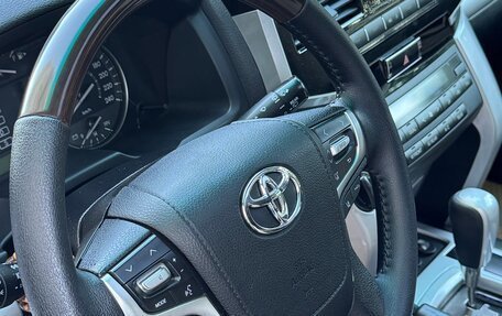 Toyota Land Cruiser 200, 2014 год, 4 150 000 рублей, 8 фотография