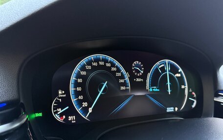 BMW 5 серия, 2019 год, 3 280 000 рублей, 15 фотография