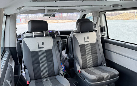Volkswagen Transporter T6 рестайлинг, 2015 год, 1 890 000 рублей, 9 фотография
