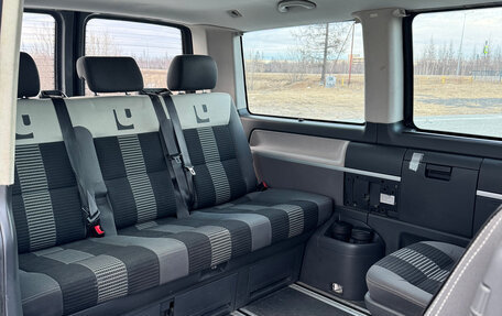 Volkswagen Transporter T6 рестайлинг, 2015 год, 1 890 000 рублей, 12 фотография