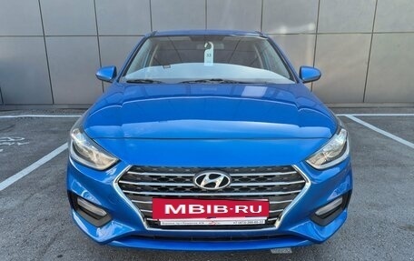 Hyundai Solaris II рестайлинг, 2017 год, 830 000 рублей, 2 фотография