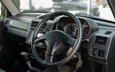 Mitsubishi Pajero Mini II, 2002 год, 450 000 рублей, 12 фотография