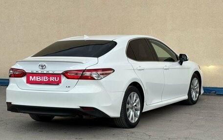 Toyota Camry, 2020 год, 2 100 000 рублей, 6 фотография
