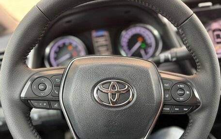 Toyota Camry, 2020 год, 2 100 000 рублей, 18 фотография