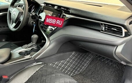 Toyota Camry, 2020 год, 2 100 000 рублей, 11 фотография