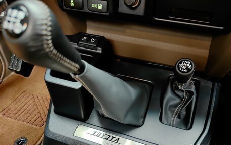 Toyota Land Cruiser 70, 2022 год, 8 990 000 рублей, 19 фотография